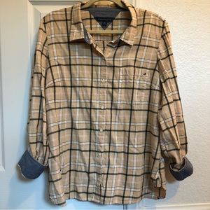 Women’s Tommy Hilfiger Button Down